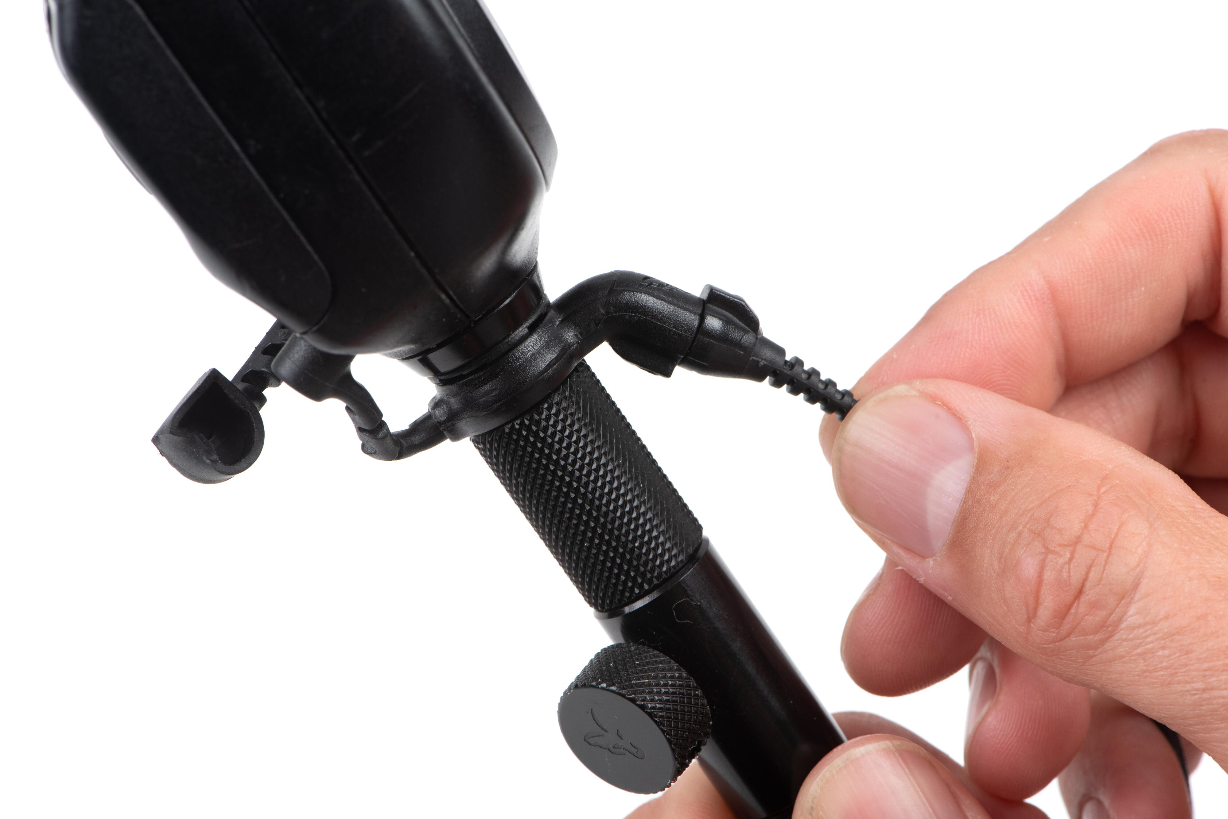 Fox - Black Label Dumpy Halo Bobbin - BLUE