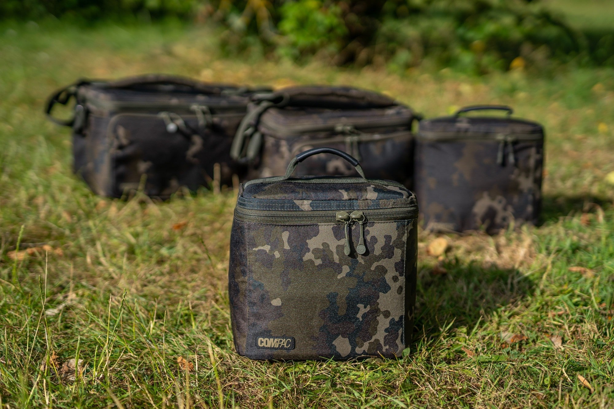 Korda - Compac Cool Bag Medium Dark Kamo