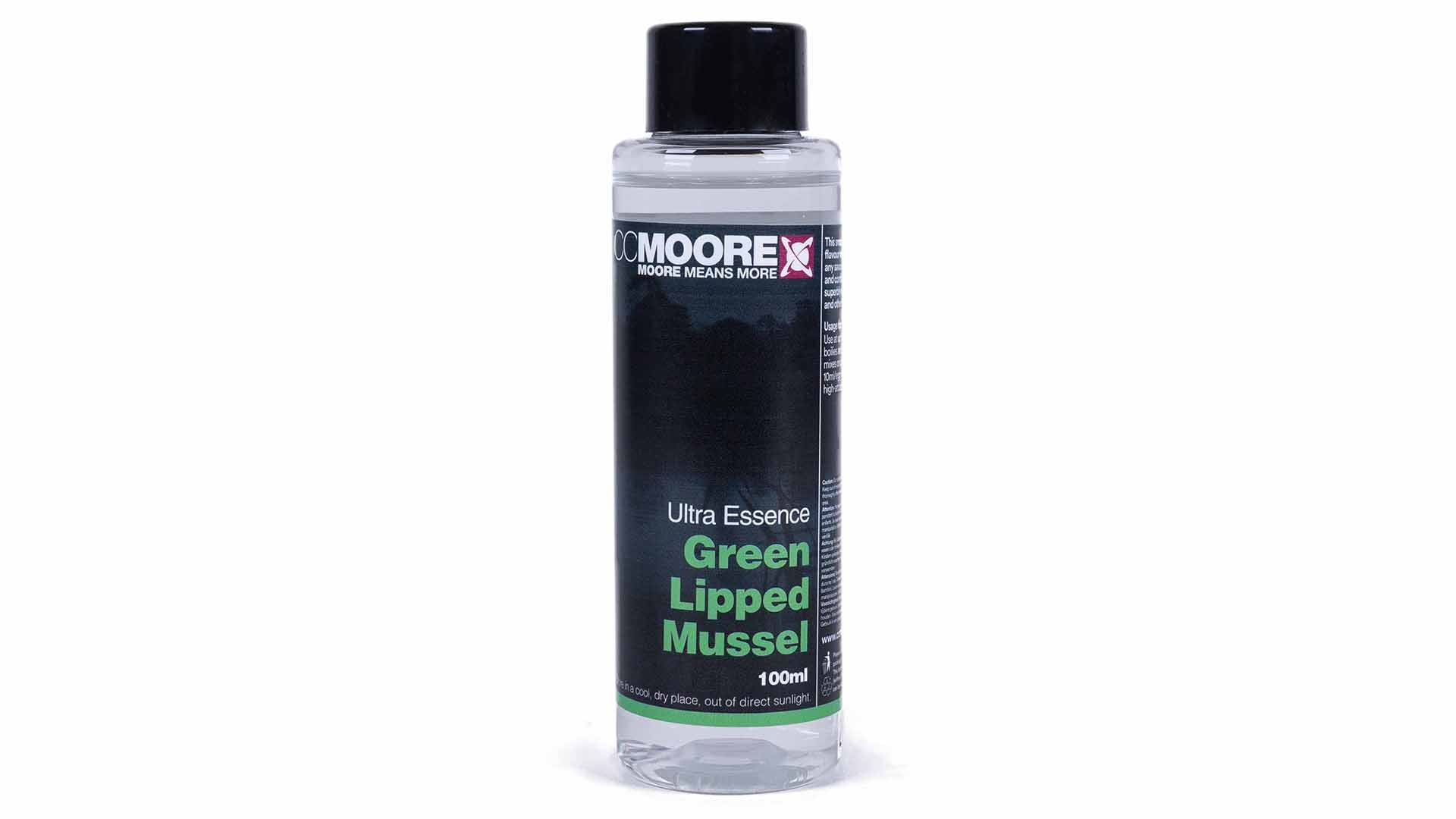 CC Moore Ultra Green Lipped Mussel Essence 100ml bottle of smoky GLM carp bait flavour